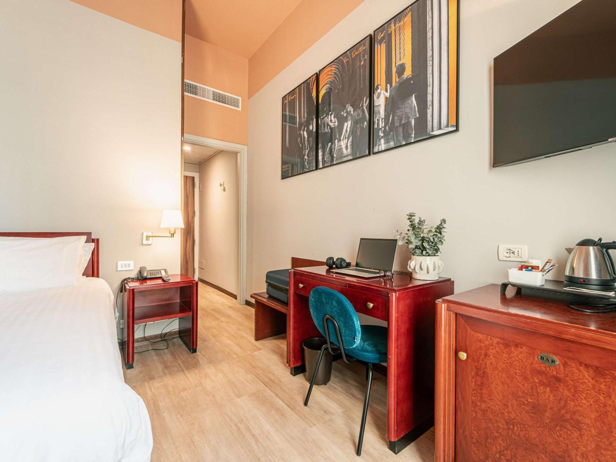 Mercure Bologna Centro Esterno foto
