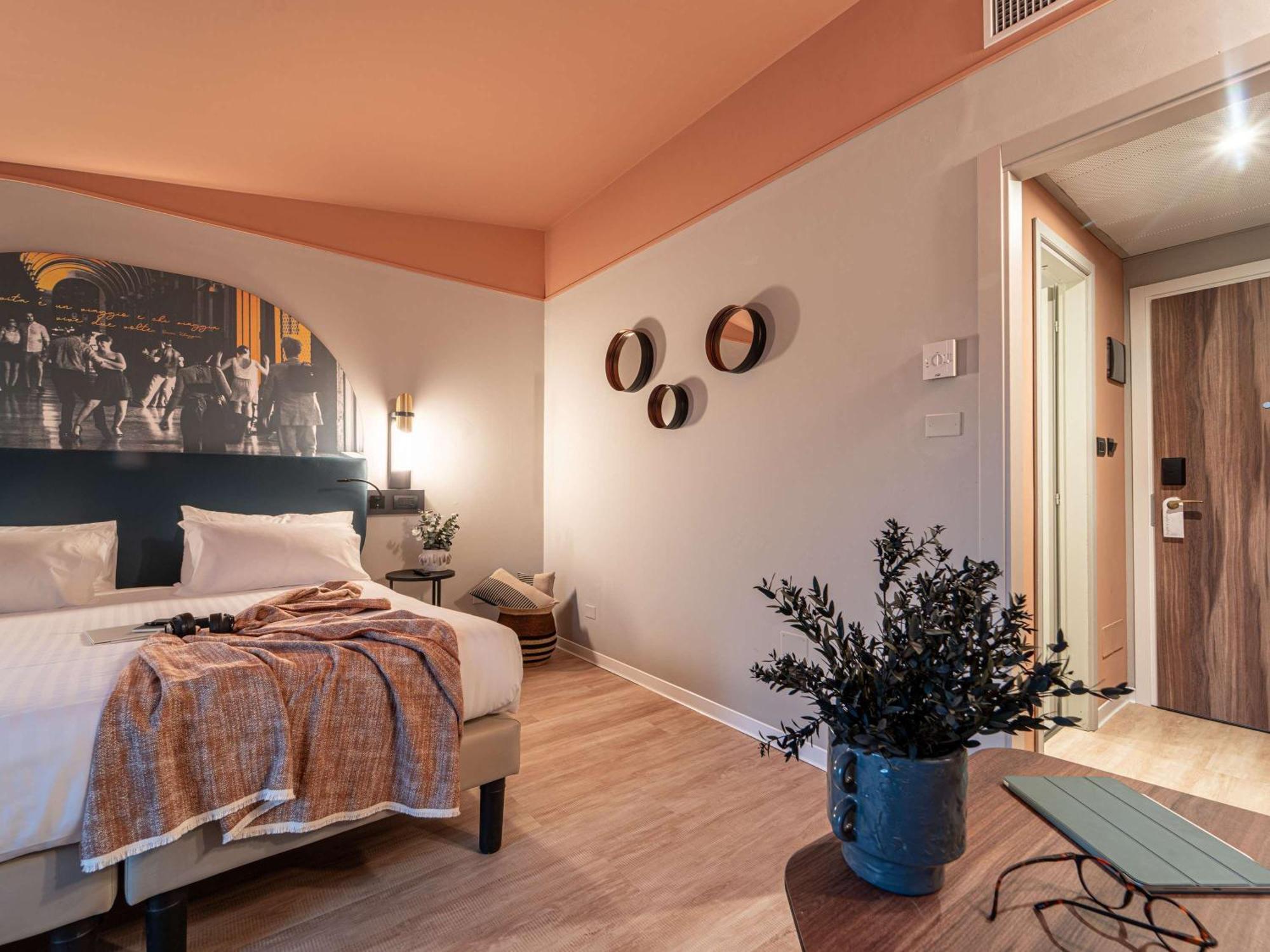Mercure Bologna Centro Esterno foto