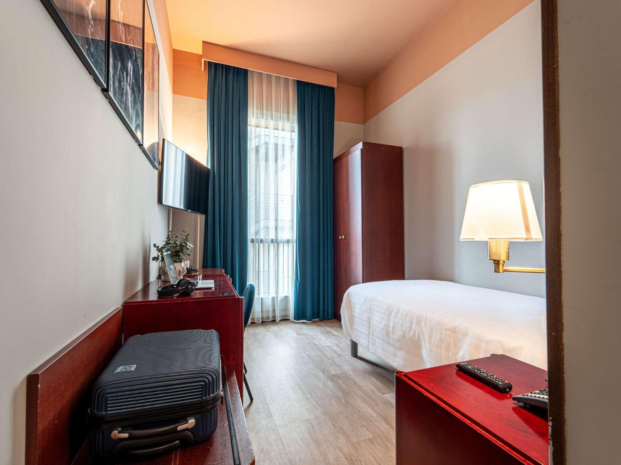 Mercure Bologna Centro Esterno foto
