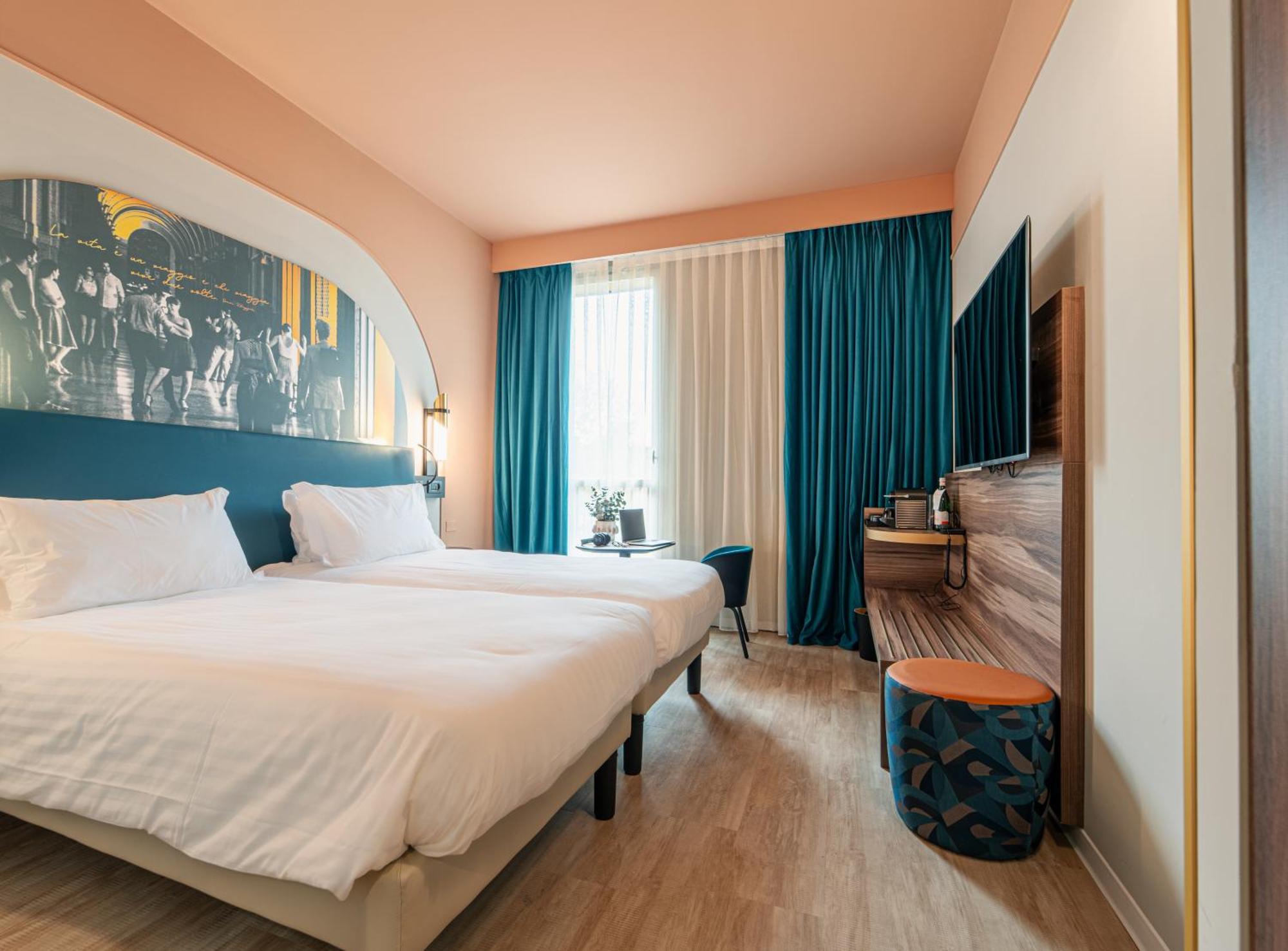 Mercure Bologna Centro Esterno foto