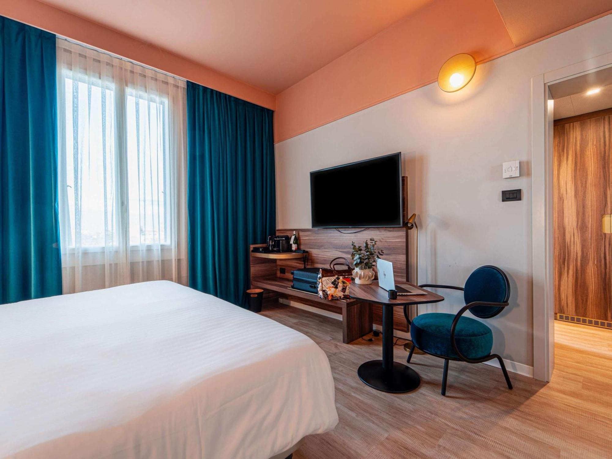 Mercure Bologna Centro Esterno foto