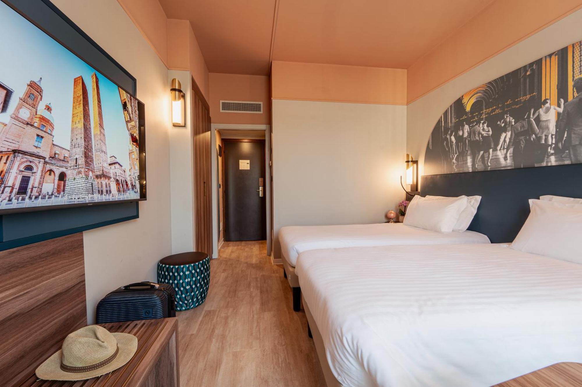 Mercure Bologna Centro Esterno foto