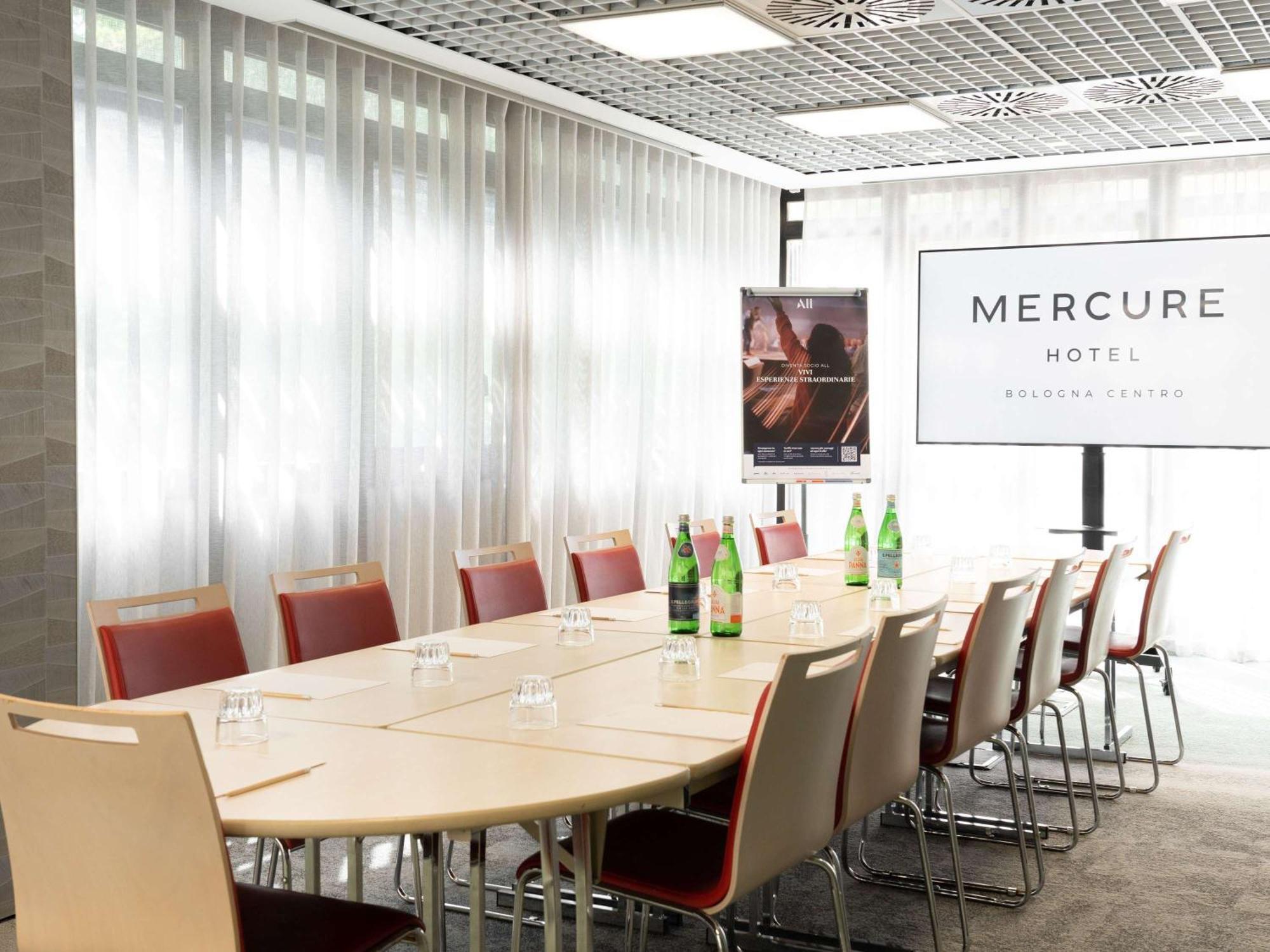 Mercure Bologna Centro Esterno foto